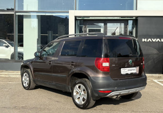 Подержанный автомобиль Skoda Yeti 2013 года (7 фото)