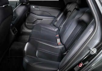 Подержанный автомобиль Hyundai Sonata 2020 года (10 фото)