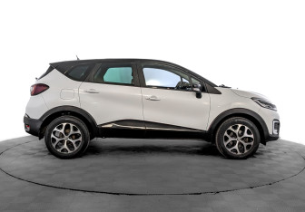 Подержанный автомобиль Renault Kaptur 2019 года (4 фото)