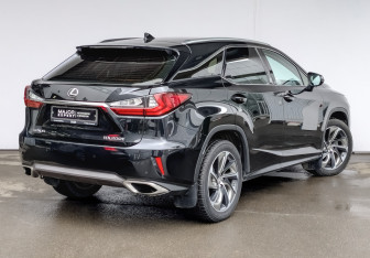 Подержанный автомобиль Lexus RX 2016 года (5 фото)