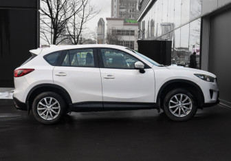 Подержанный автомобиль Mazda CX-5 2013 года (4 фото)