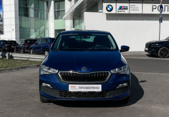 Подержанный автомобиль Skoda Rapid Liftback 2021 года (2 фото)