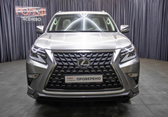 Подержанный автомобиль Lexus GX 2021 года (2 фото)