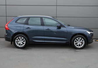 Подержанный автомобиль Volvo XC60 2021 года (4 фото)