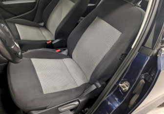 Подержанный автомобиль Volkswagen Polo Sedan 2014 года (14 фото)