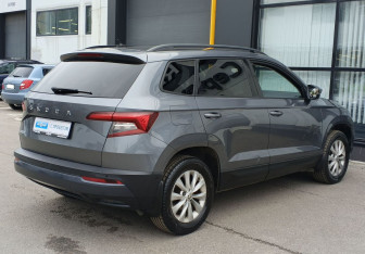 Подержанный автомобиль Skoda Karoq 2020 года (5 фото)