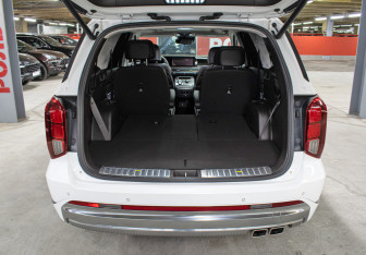 Подержанный автомобиль Hyundai Palisade 2023 года (11 фото)