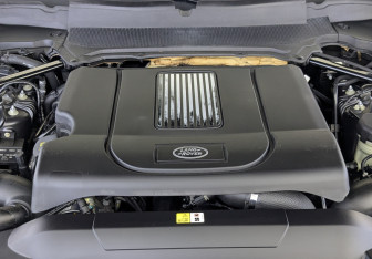 Подержанный автомобиль Land Rover Range Rover 2020 года (9 фото)