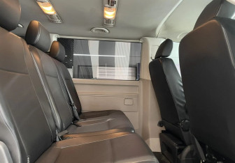 Подержанный автомобиль Volkswagen Caravelle 2019 года (12 фото)