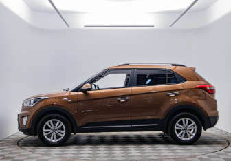 Подержанный автомобиль Hyundai Creta 2018 года (8 фото)