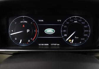 Подержанный автомобиль Land Rover Range Rover Sport 2015 года (11 фото)