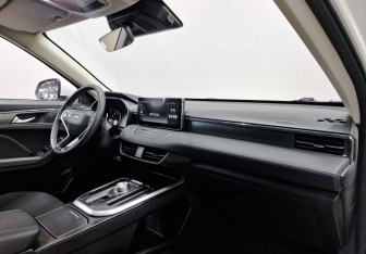 Подержанный автомобиль Haval Jolion 2023 года (13 фото)