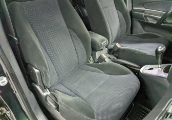 Подержанный автомобиль Hyundai Tucson 2007 года (20 фото)