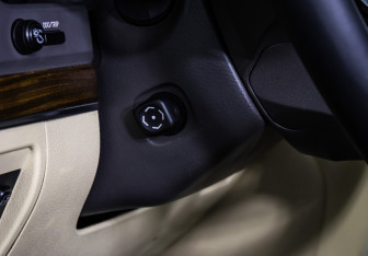 Подержанный автомобиль Toyota Land Cruiser Suv 2016 года (22 фото)