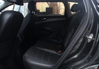 Подержанный автомобиль Jetta VS5 2023 года (10 фото)