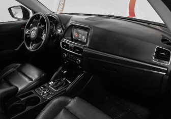 Подержанный автомобиль Mazda CX-5 2015 года (9 фото)