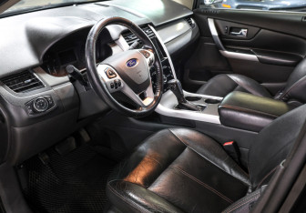 Подержанный автомобиль Ford Edge 2014 года (16 фото)