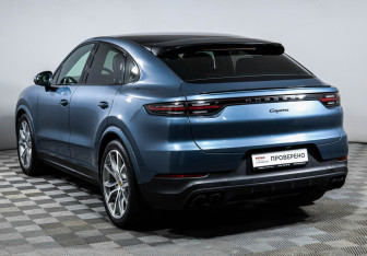 Подержанный автомобиль Porsche Cayenne 2020 года (7 фото)