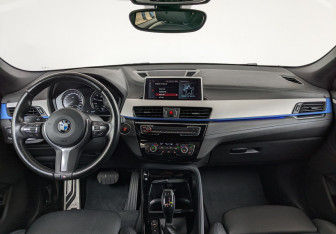 Подержанный автомобиль BMW X2 2020 года (13 фото)