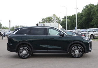 Подержанный автомобиль Chery Tiggo 9 2024 года (4 фото)