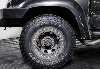 Подержанный автомобиль УАЗ Patriot 2013 года (19 фото)