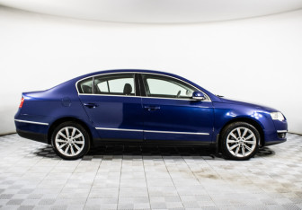 Подержанный автомобиль Volkswagen Passat Sedan 2008 года (4 фото)