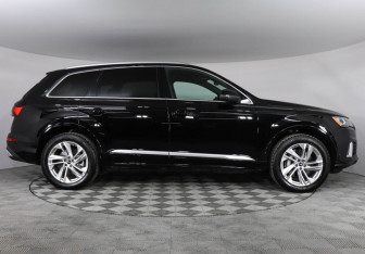 Подержанный автомобиль Audi Q7 2020 года (4 фото)