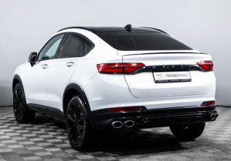 Подержанный автомобиль Geely Tugella 2023 года (7 фото)