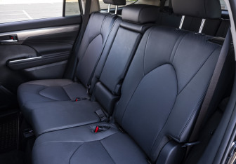 Новый Toyota Highlander 2025 (16 фото)