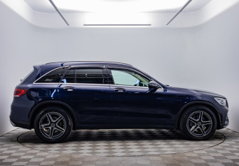 Подержанный автомобиль Mercedes-Benz GLC Coupe 2021 года (6 фото)