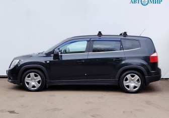 Подержанный автомобиль Chevrolet Orlando 2011 года (5 фото)