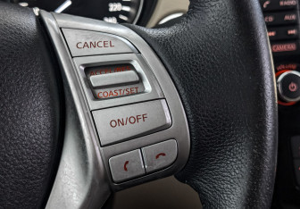 Подержанный автомобиль Nissan X-Trail 2018 года (28 фото)