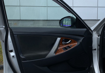 Подержанный автомобиль Toyota Camry Sedan 2011 года (15 фото)