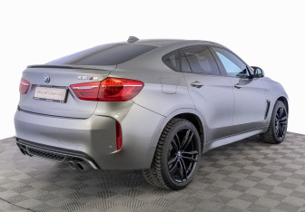 Подержанный автомобиль BMW X6 M 2016 года (5 фото)