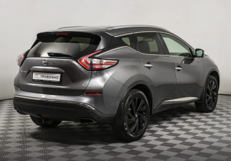 Подержанный автомобиль Nissan Murano Suv 2017 года (5 фото)