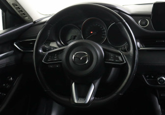 Подержанный автомобиль Mazda 6 Sedan 2021 года (12 фото)