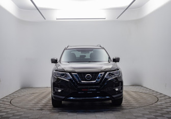 Подержанный автомобиль Nissan X-Trail 2021 года (2 фото)