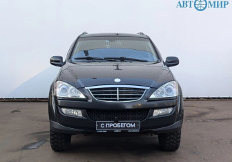 Подержанный автомобиль SsangYong Kyron 2013 года (2 фото)