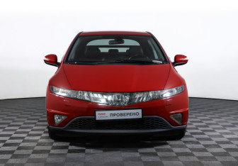 Подержанный автомобиль Honda Civic Hatchback 2008 года (2 фото)