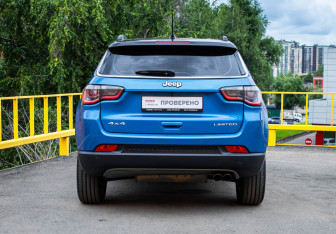 Подержанный автомобиль Jeep Compass 2019 года (5 фото)