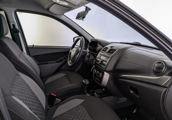 Подержанный автомобиль LADA (ВАЗ) Granta Liftback 2021 года (13 фото)