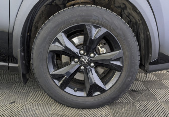 Подержанный автомобиль Lexus NX 2017 года (12 фото)