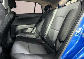 Подержанный автомобиль Hyundai Creta 2020 года (10 фото)