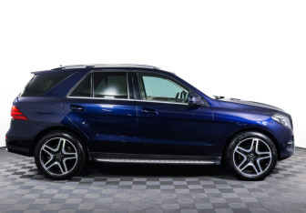 Подержанный автомобиль Mercedes-Benz GLE 2016 года (4 фото)