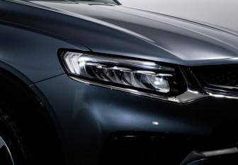 Подержанный автомобиль Geely Tugella 2023 года (16 фото)