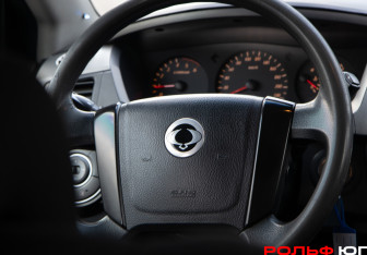 Подержанный автомобиль SsangYong Kyron 2012 года (12 фото)