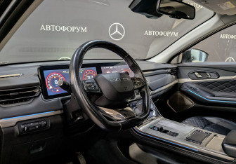 Подержанный автомобиль Exeed TXL 2022 года (15 фото)