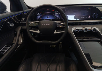 Подержанный автомобиль Exeed RX 2024 года (8 фото)