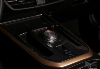 Подержанный автомобиль Haval Jolion 2023 года (23 фото)