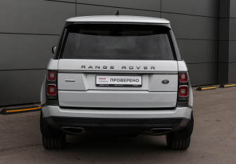 Подержанный автомобиль Land Rover Range Rover 2018 года (6 фото)